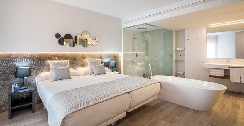 Premium Grand Suite Romance