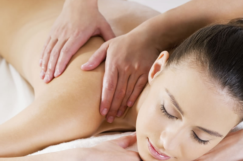 ON AROMA TANGERINE & MANGO EXPERIENCE