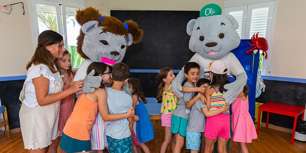 Desayuno con Oli y Nova (*)