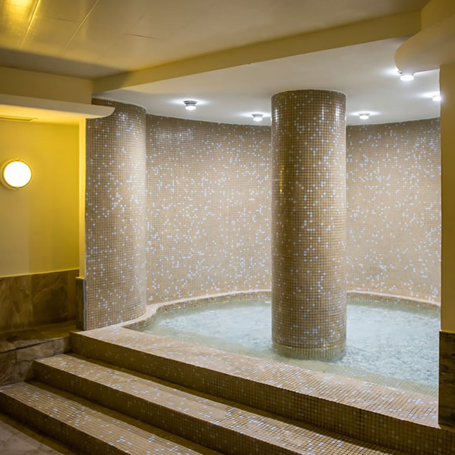 Image Feed - Instalaciones